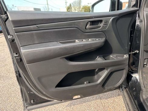 Used 2023 Honda Odyssey Sport image 8