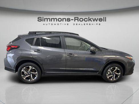 Used 2024 Subaru Crosstrek 2.0i Premium AWD/4WD image 7
