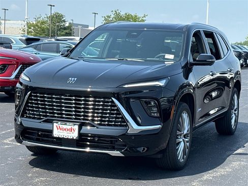 New 2026 Buick Enclave Avenir w/ Super Cruise Package image 4