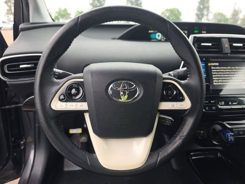 Used 2018 Toyota Prius Prime Plus FWD image 12
