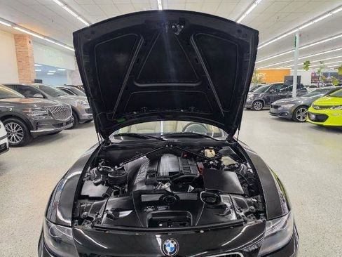Used 2005 BMW Z4 2.5i RWD image 34