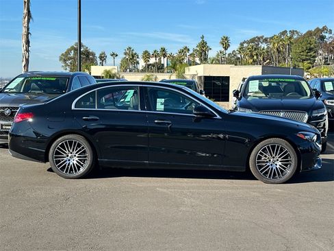 Certified 2025 Mercedes-Benz C 300 4MATIC Sedan image 2