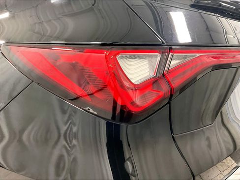 Used 2023 Acura MDX SH-AWD w/ Technology Package image 35