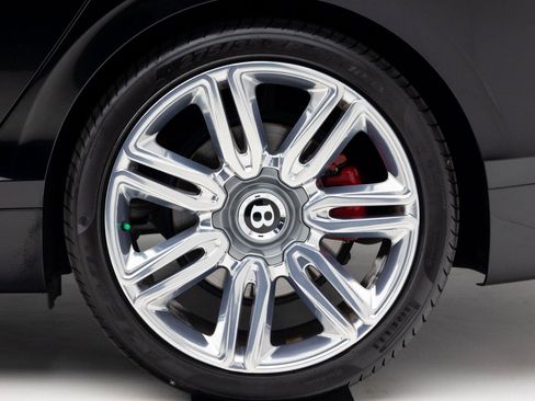 Used 2018 Bentley Flying Spur S V8 AWD/4WD image 27