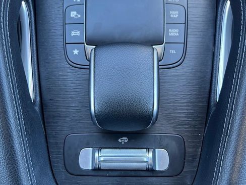 Used 2022 Mercedes-Benz GLS 450 4MATIC image 28