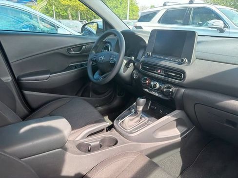 Used 2023 Hyundai Kona SEL w/ Cargo Package AWD/4WD image 12