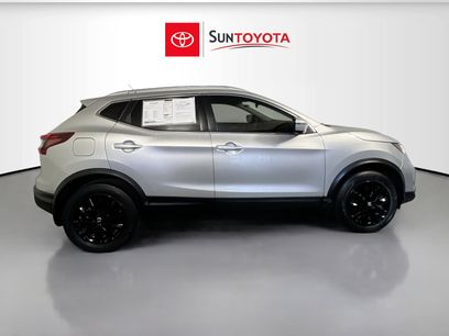 Used 2022 Nissan Rogue Sport SV w/ Technology Package