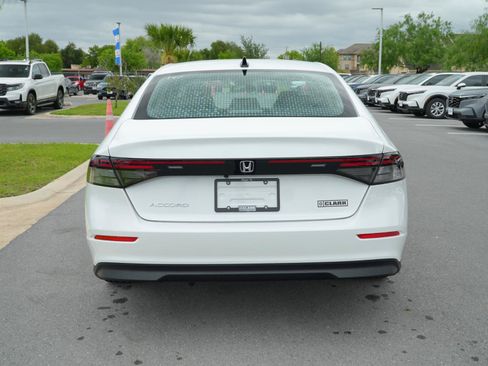New 2026 Honda Accord SE image 6