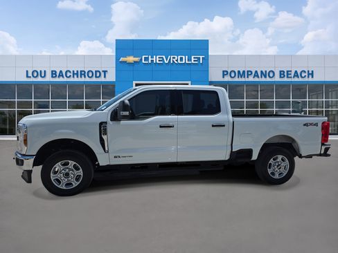 Used 2026 Ford F250 XLT AWD/4WD image 4