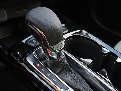 New 2026 Chevrolet Trax LT w/ Driver Confidence Package image 17