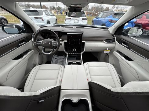 New 2026 GMC Acadia Denali w/ Super Cruise Package image 21