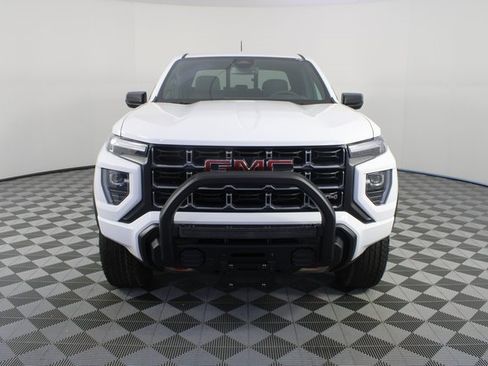New 2026 GMC Canyon AT4 w/ Off-Road Front Bumper Package image 25