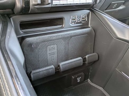Used 2022 RAM 2500 Limited w/ Towing Technology Group AWD/4WD image 23