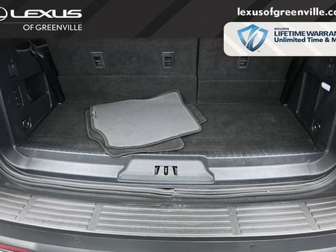 Used 2022 Ford Expedition XLT AWD/4WD image 24