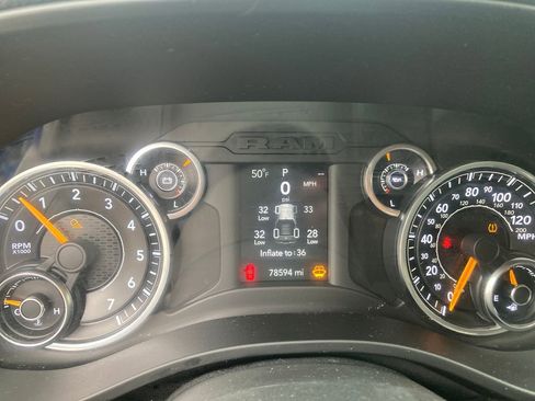 Used 2019 RAM 1500 Tradesman AWD/4WD image 19