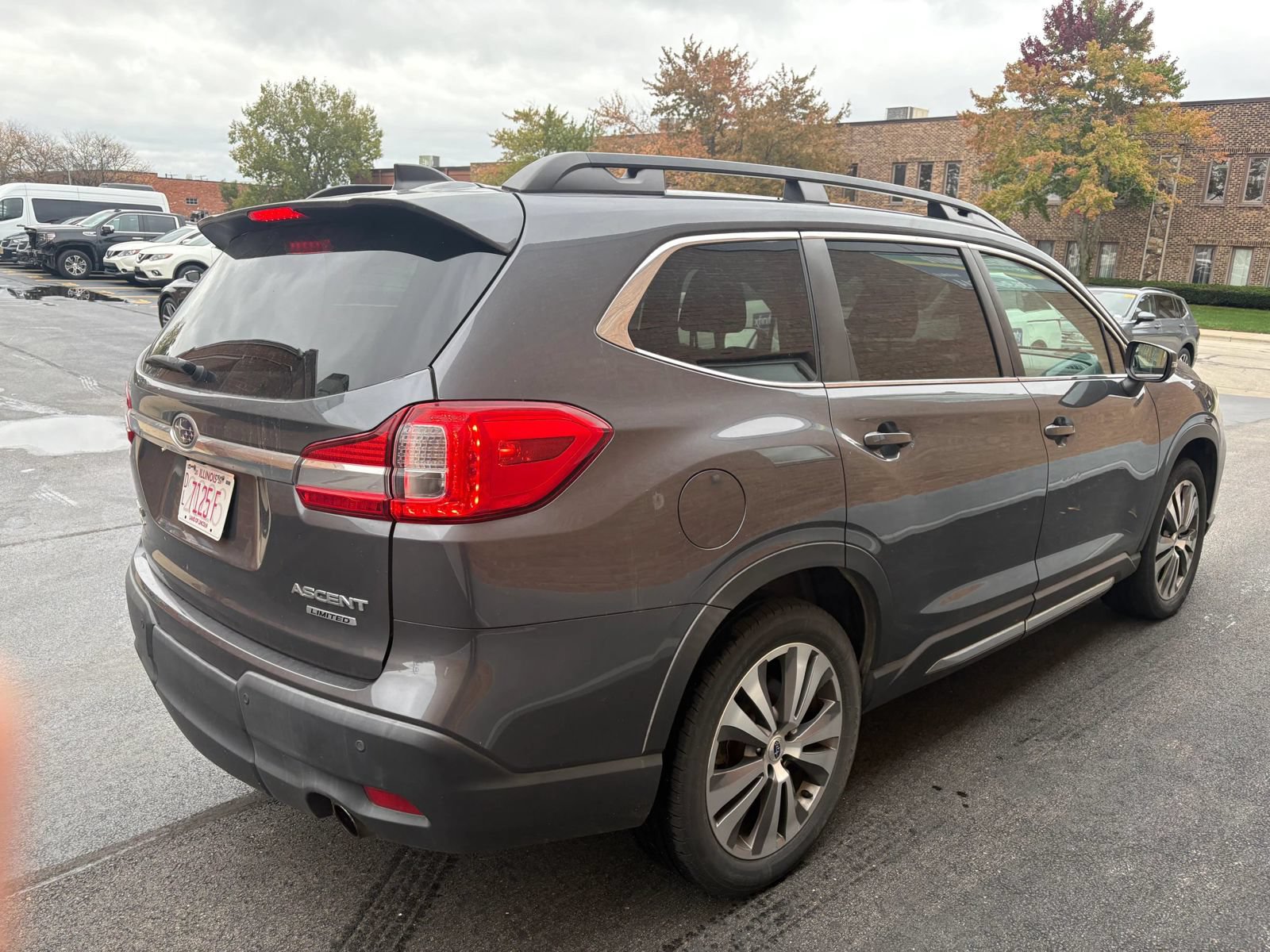 Used 2019 Subaru Ascent Limited AWD/4WD image 3