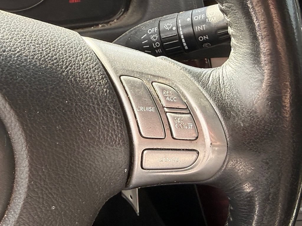 Used 2009 Subaru Outback 2.5i Limited AWD/4WD image 16