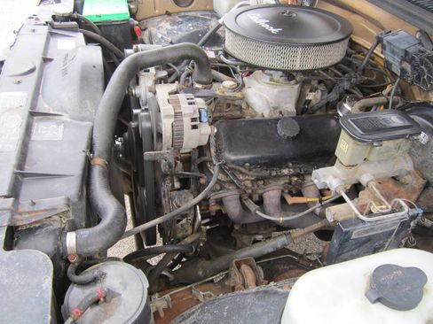 Used 1989 Chevrolet Silverado 3500 C3500 2dr Extended Cab LB image 17