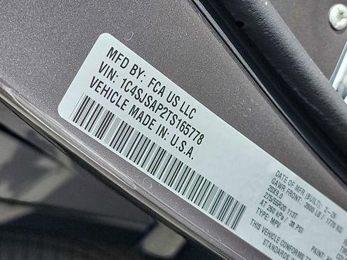 New 2026 Jeep Grand Wagoneer L 4WD w/ Premium Group I image 36