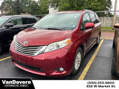 Used 2012 Toyota Sienna XLE w/ Entertainment Pkg