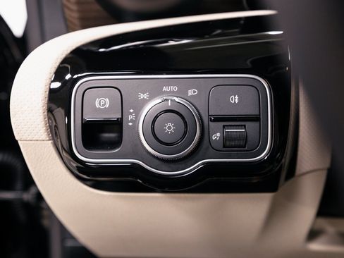 Used 2026 Mercedes-Benz CLA 250 CLA 250 image 9