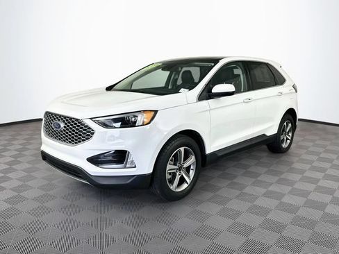 Certified 2024 Ford Edge SEL w/ Convenience Package AWD/4WD image 7