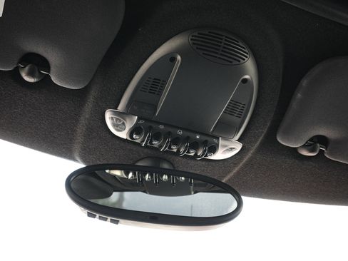 Used 2009 MINI Cooper John Cooper Works FWD image 30