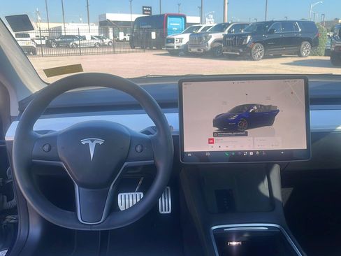 Used 2023 Tesla Model 3 Performance AWD/4WD image 9