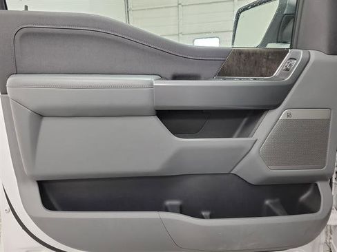 Used 2021 Ford F150 Lariat w/ Equipment Group 502A High image 17