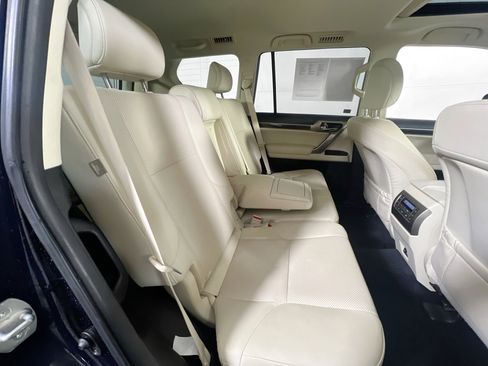 Used 2020 Lexus GX 460 Premium image 29