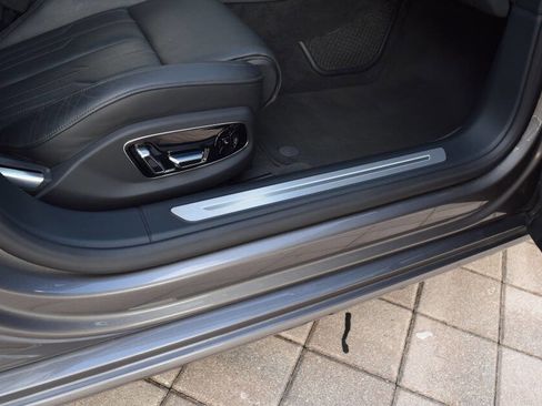 Used 2019 Audi A8 L 3.0T image 54