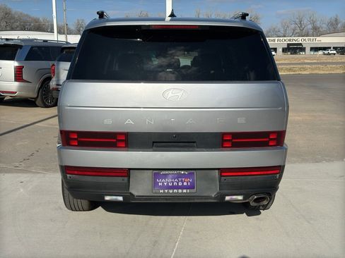 Used 2024 Hyundai Santa Fe SEL image 9