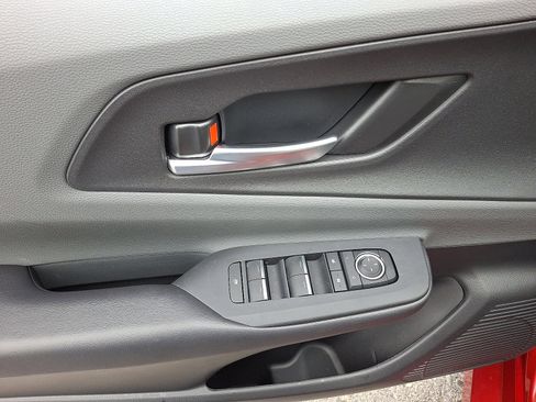 Used 2024 Toyota Prius XLE image 12