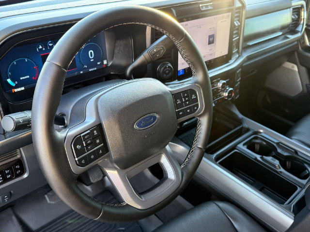 Used 2026 Ford F250 Lariat w/ Tremor Off-Road Package AWD/4WD image 19