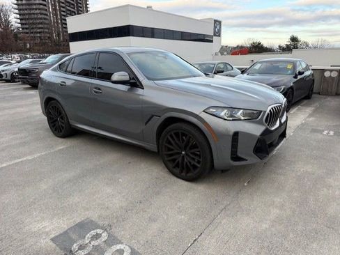 Certified 2024 BMW X6 xDrive40i w/ Executive Package image 2