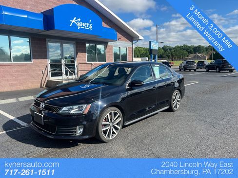 Used 2014 Volkswagen Jetta GLI Autobahn FWD image 1