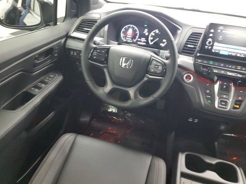 Used 2025 Honda Odyssey Sport-L image 14