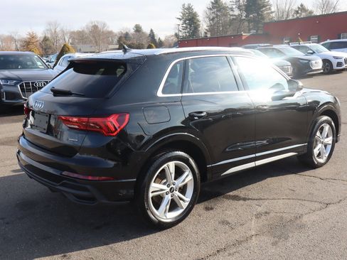 Used 2023 Audi Q3 2.0T Premium w/ Convenience Package image 5