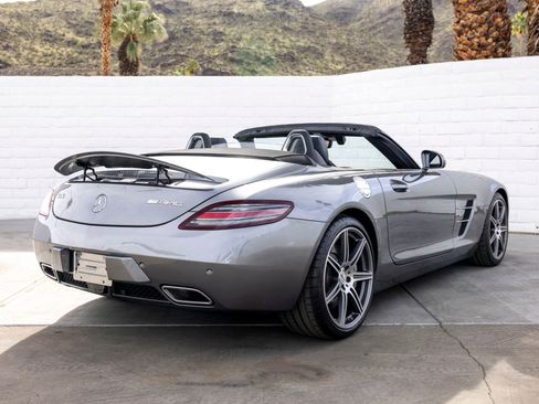 Used 2012 Mercedes-Benz SLS AMG Base image 11