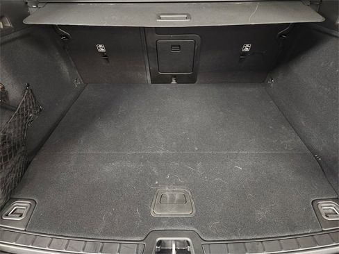 Used 2025 Volvo XC60 T8 Core w/ Protection Package Premier image 33