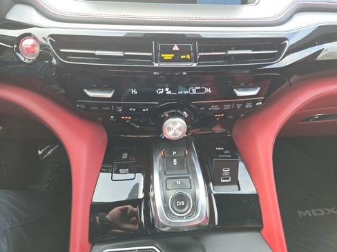 Used 2022 Acura MDX A-Spec image 19