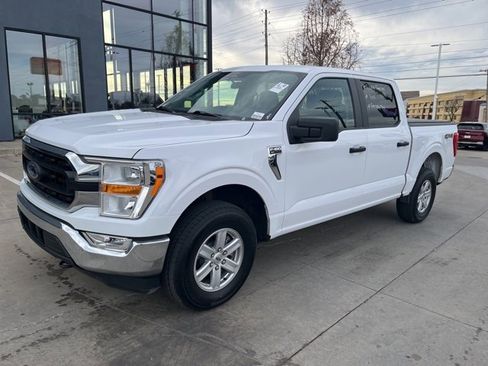 Used 2021 Ford F150 XLT image 2
