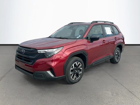 Used 2025 Subaru Forester image 3