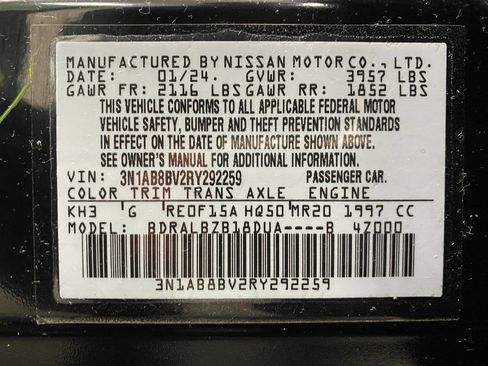 Used 2024 Nissan Sentra S image 30