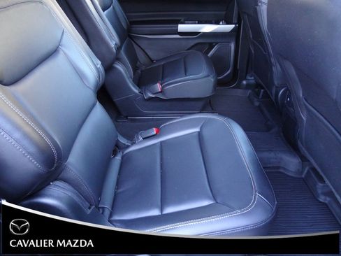 Used 2023 Ford Explorer XLT w/ Equipment Group 202A image 18