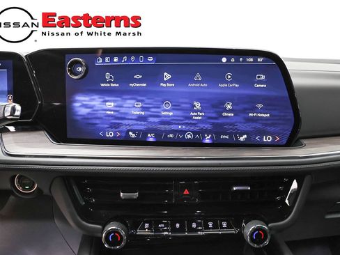 Used 2025 Chevrolet Tahoe LT AWD/4WD image 12