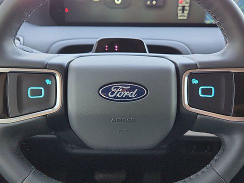 New 2025 Ford Expedition Max Active image 11