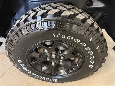 Used 2021 Jeep Wrangler Sport AWD/4WD image 9