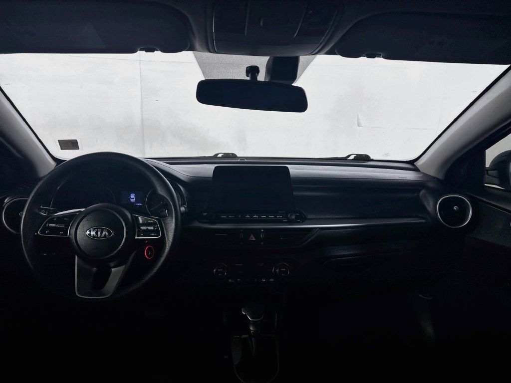 Used 2019 Kia Forte LXS FWD image 12