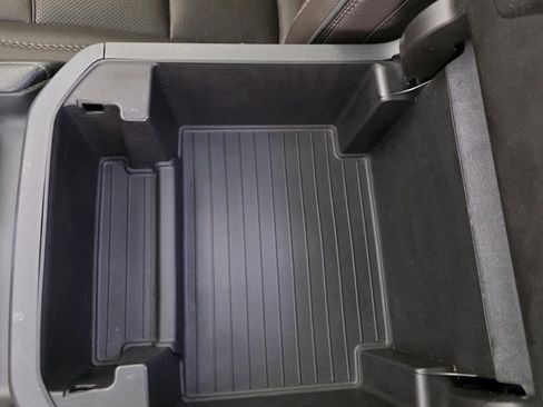 Used 2021 GMC Yukon Denali w/ Denali Ultimate Package image 34